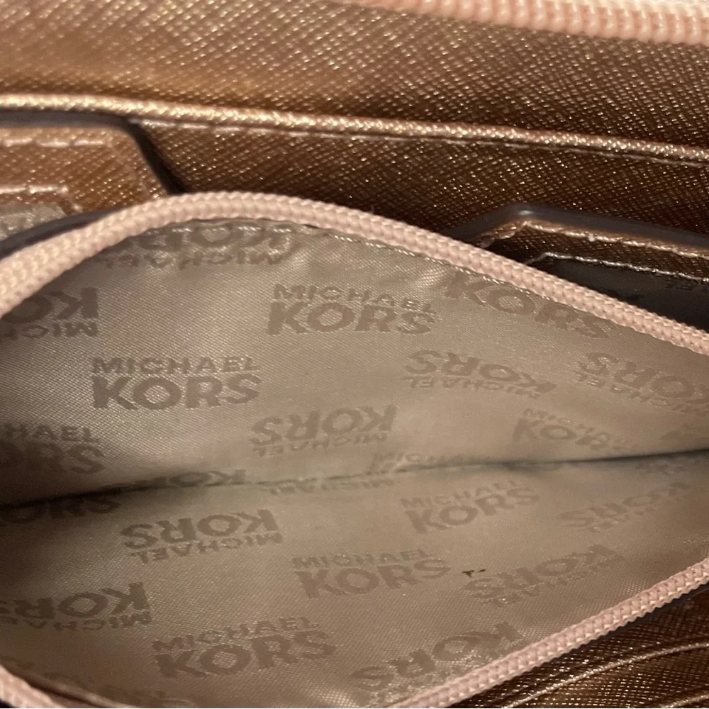 Michael Kors Gold Wristlet Wallet with Rose Gold features- Jet‎ Set